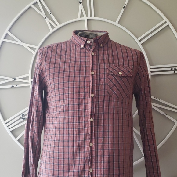 Red plaid casual button up - Picture 1 of 2